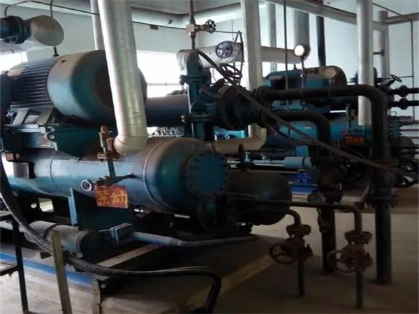 廊坊螺桿制冷機(jī)組回收報(bào)價_中央空調(diào)機(jī)組免費(fèi)拆除