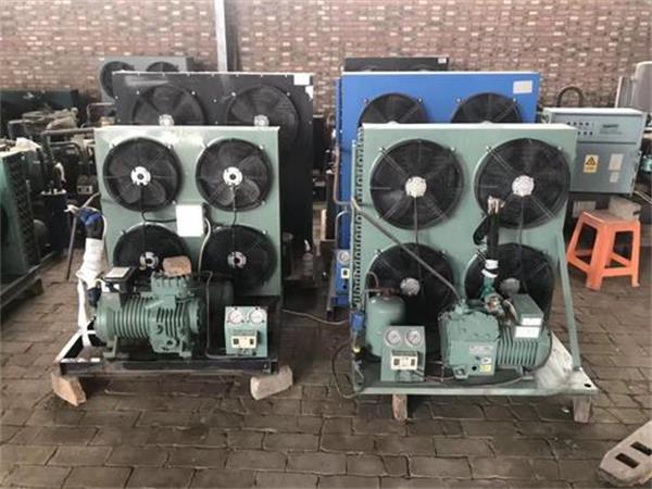 1-1911231PA6.jpg 1-1911231PA6.jpg