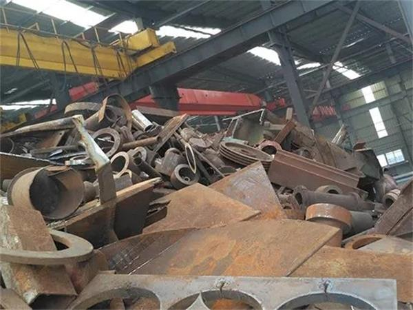 工廠廢鋼回收，高價(jià)廢鐵回收，舊鋼材回收